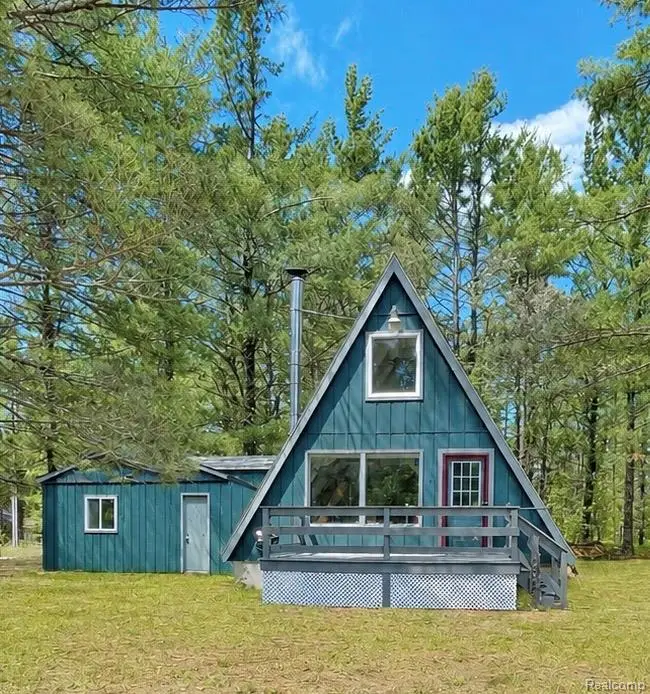 6822 Arapahoe Trail, Gaylord, MI 49735 - #1
