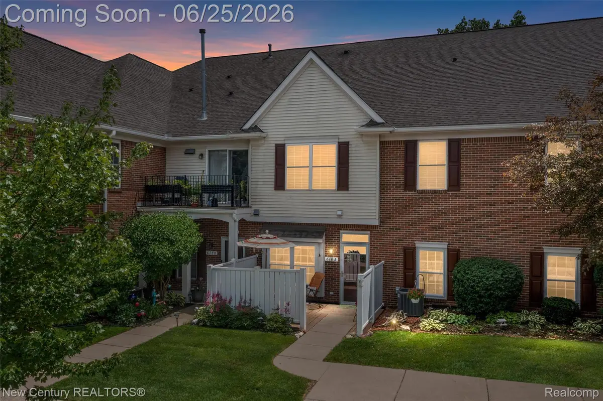 618 Belmonte Drive #A, Waterford, MI 48328 - #1