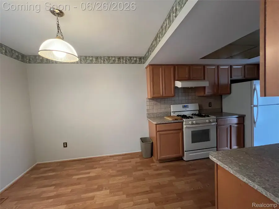 37407 Charter Oaks Boulevard, Clinton Township, MI 48036 - #3