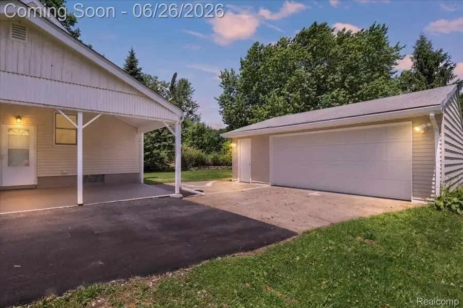 43600 Crowley Road, Belleville, MI 48111 - #2