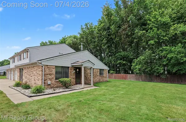 50187 N Jimmy Court, Chesterfield, MI 48047