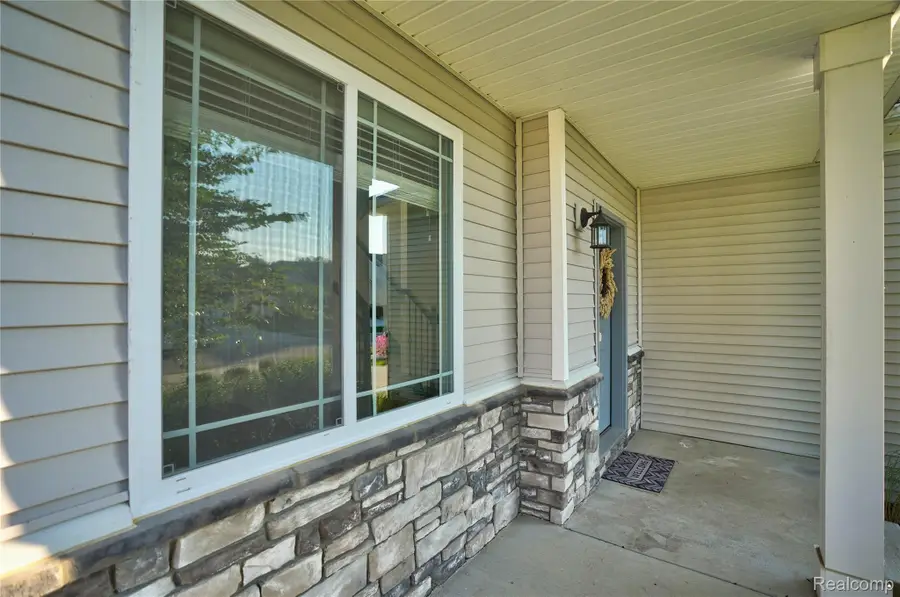 320 Hidden River E, Holly, MI 48442 - #3