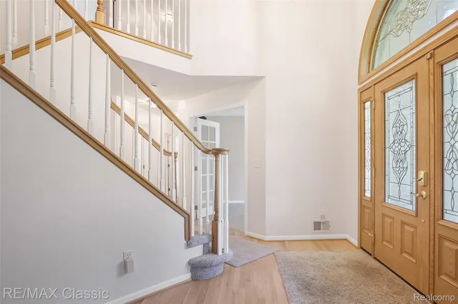 7439 Millwood, West Bloomfield, MI 48322 - #3