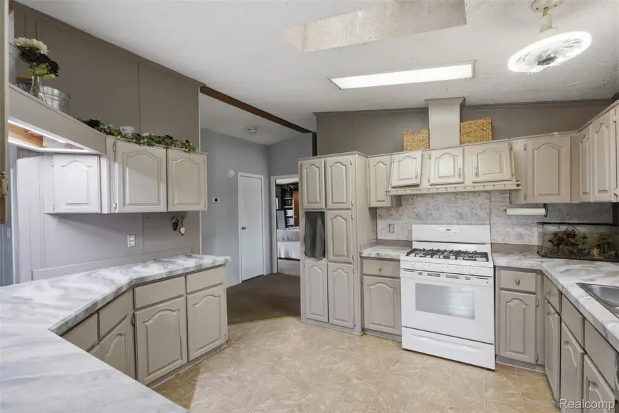 28725 Parkview, Huron, MI 48134 - #2