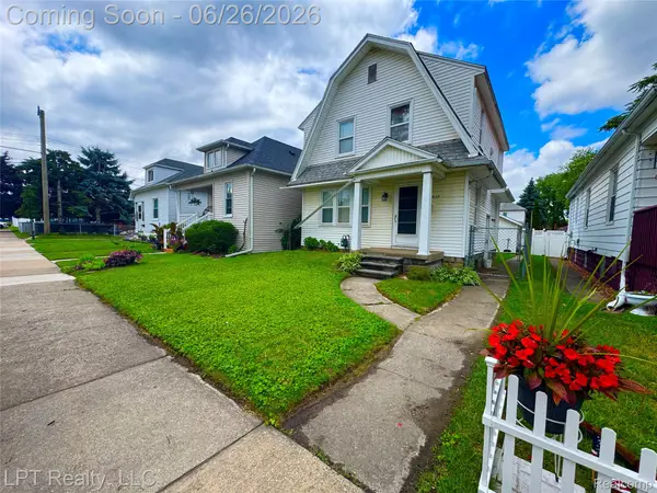 942 2nd Street, Wyandotte, MI 48192
