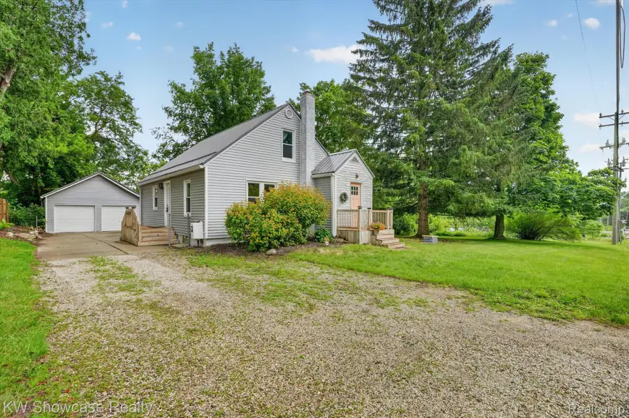 407 Broadway, Davisburg, MI 48350 - #2