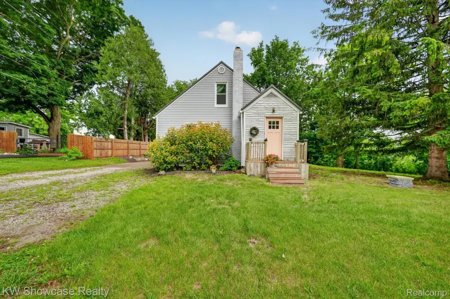 407 Broadway, Davisburg, MI 48350 - #3