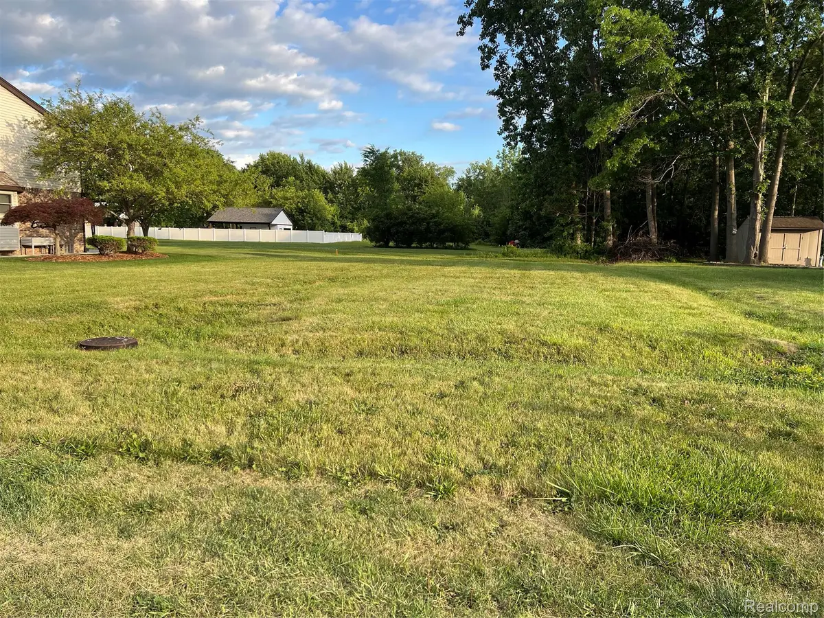 16689 Carter, Trenton, MI 48183 - #1