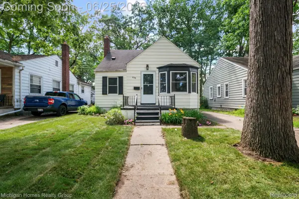 235 Flowerdale Street, Ferndale, MI 48220