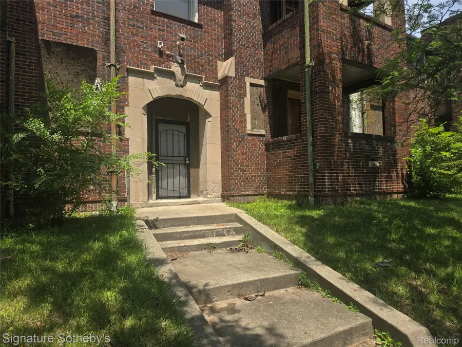 3760 W Chicago, Detroit, MI 48206 - #2