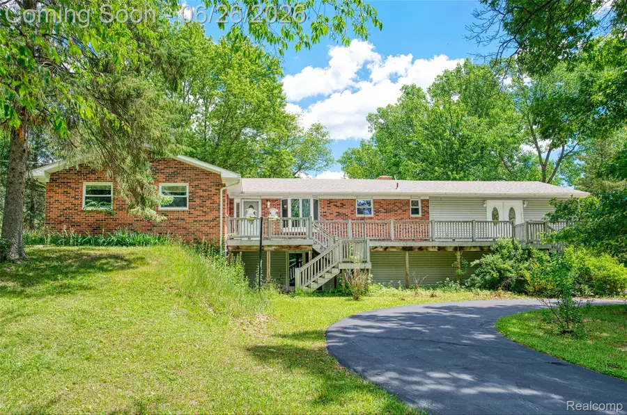 4200 Angels Pass, Pinckney, MI 48169 - #2