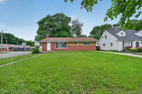 13905 Longacre Street, Detroit, MI 48227