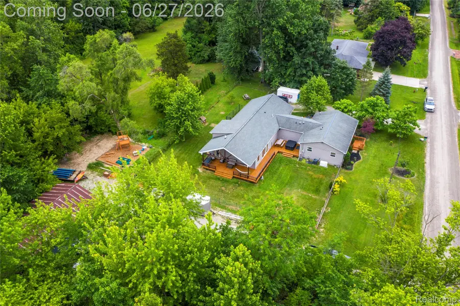 12100 Wilson Drive, Carleton, MI 48117 - #2