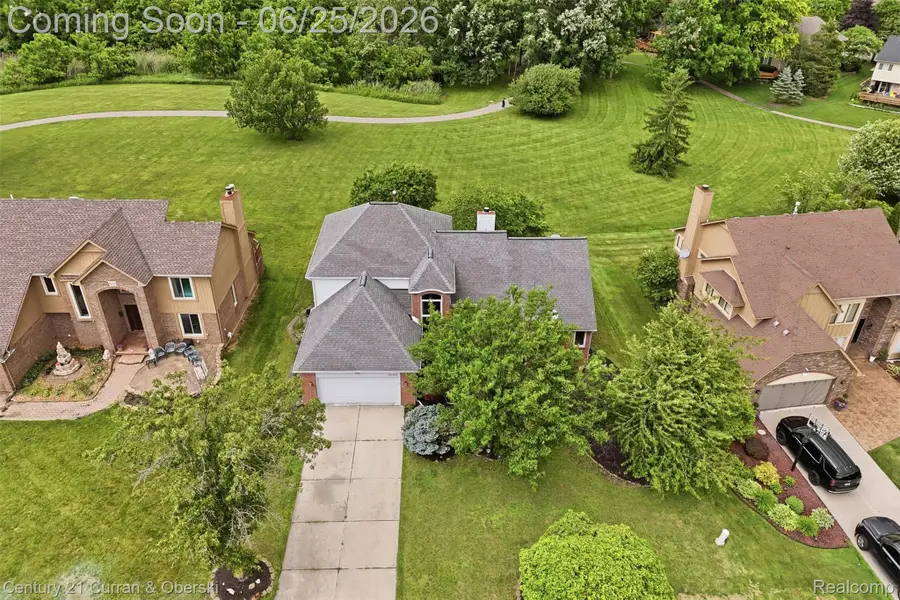 30785 Mystic Forest Drive, Farmington, MI 48331 - #2