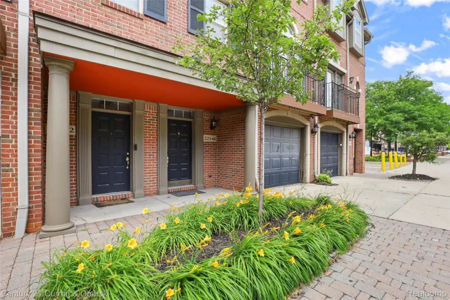 22146 W Village, Dearborn, MI 48124 - #3