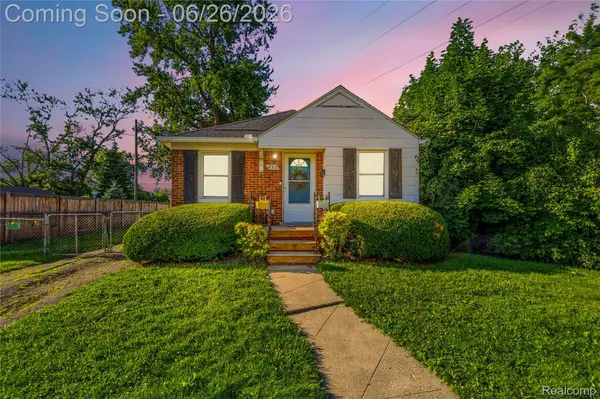 853 Wordsworth Street, Ferndale, MI 48220