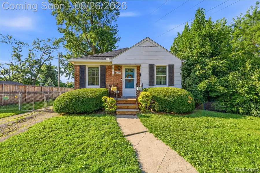 853 Wordsworth Street, Ferndale, MI 48220 - #2
