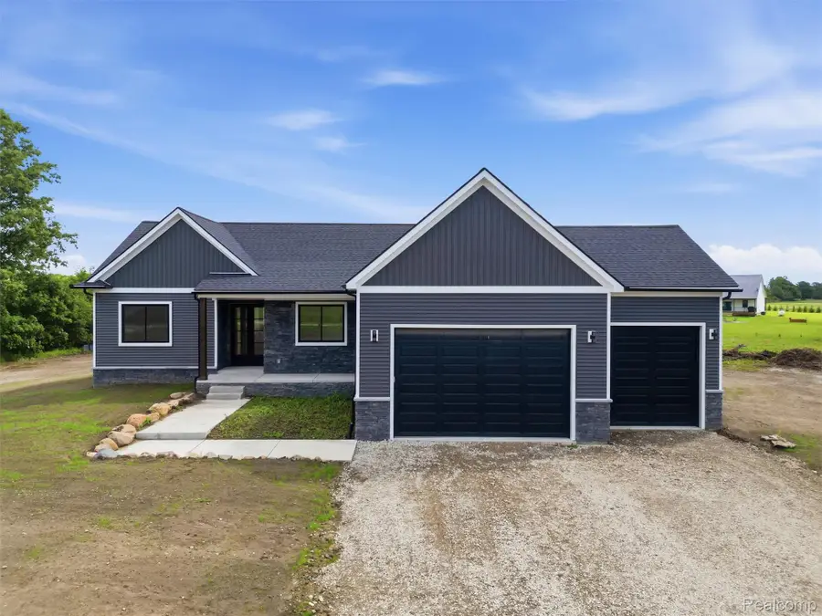 77850 Angling Road, Richmond, MI 48062 - #2