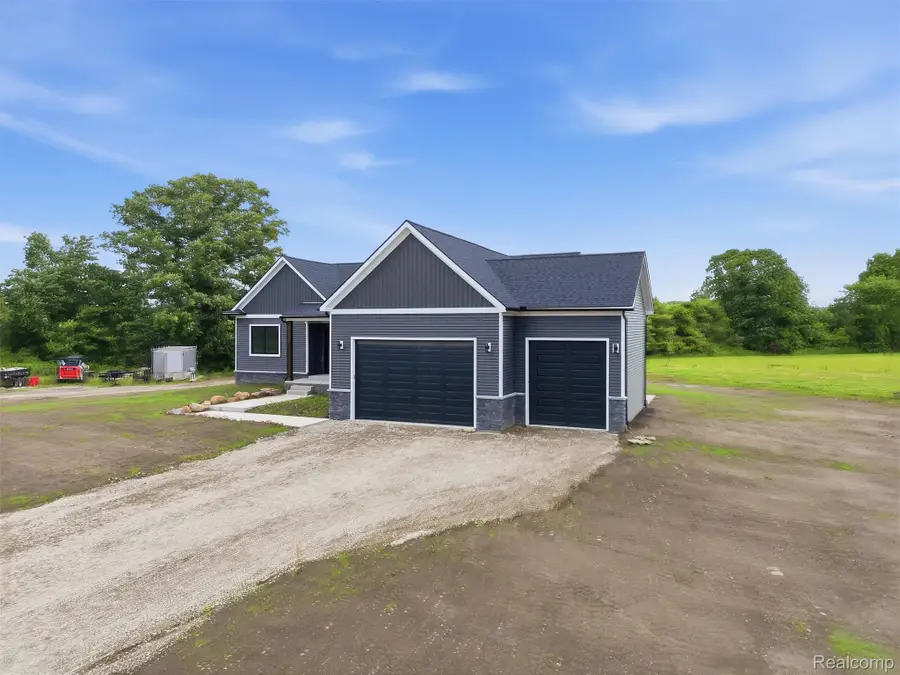 77850 Angling Road, Richmond, MI 48062 - #3