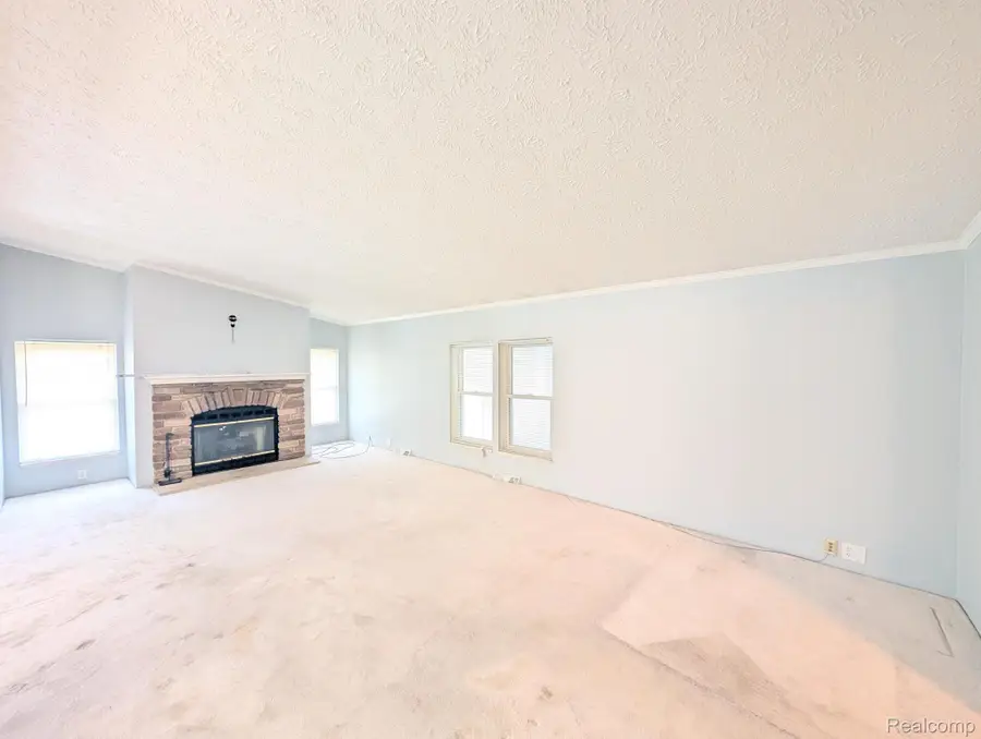 9 Brookfield, Swartz Creek, MI 48473 - #2