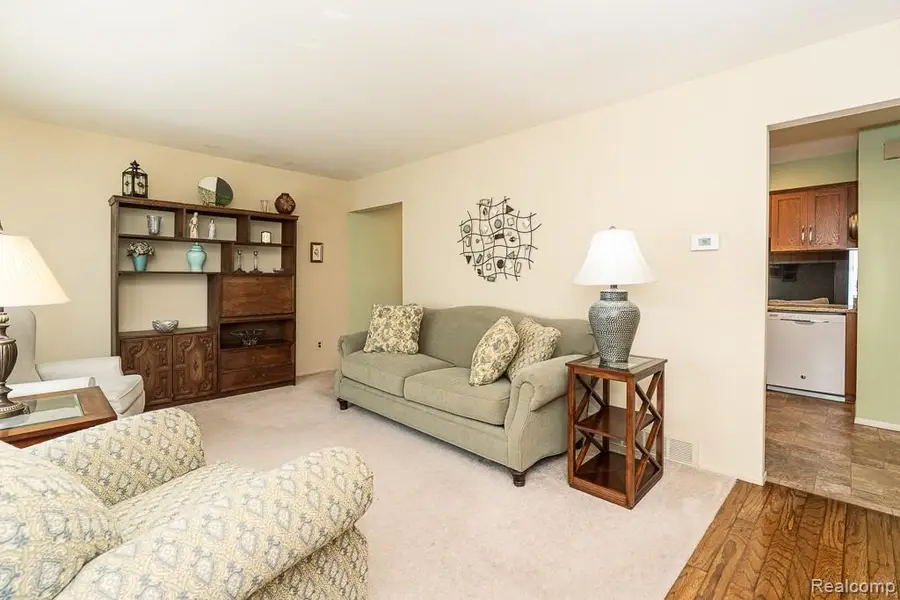 11678 Monsbrook Court, Sterling Heights, MI 48312 - #2