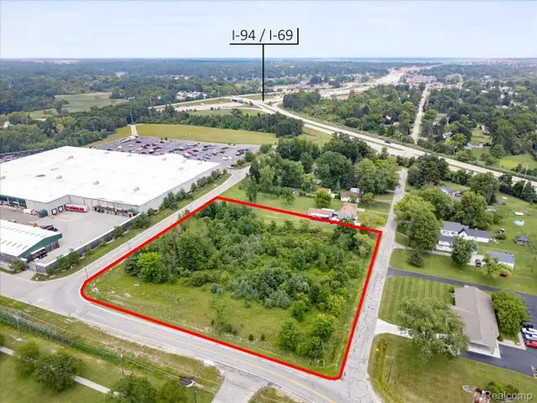 0000 Yeager, PortHuron, MI 48060