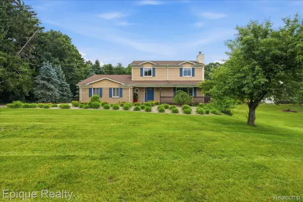 1221 Rhodes Road, LakeOrion, MI 48360