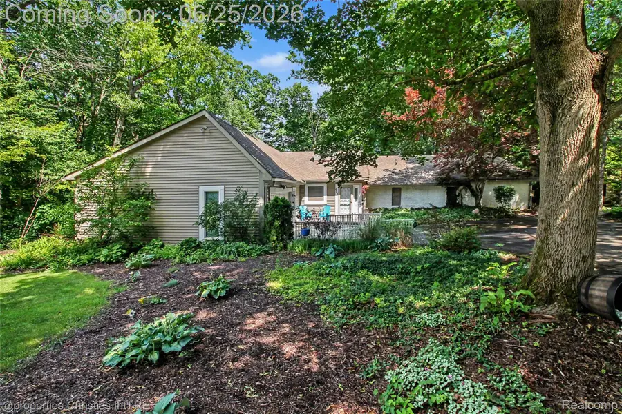 4863 Split Rail Drive, Brighton, MI 48114 - #3