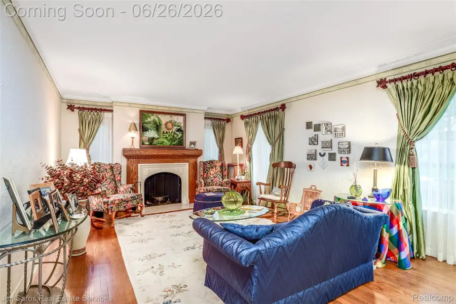 764 Harcourt Road, Grosse Pointe Park, MI 48230 - #3