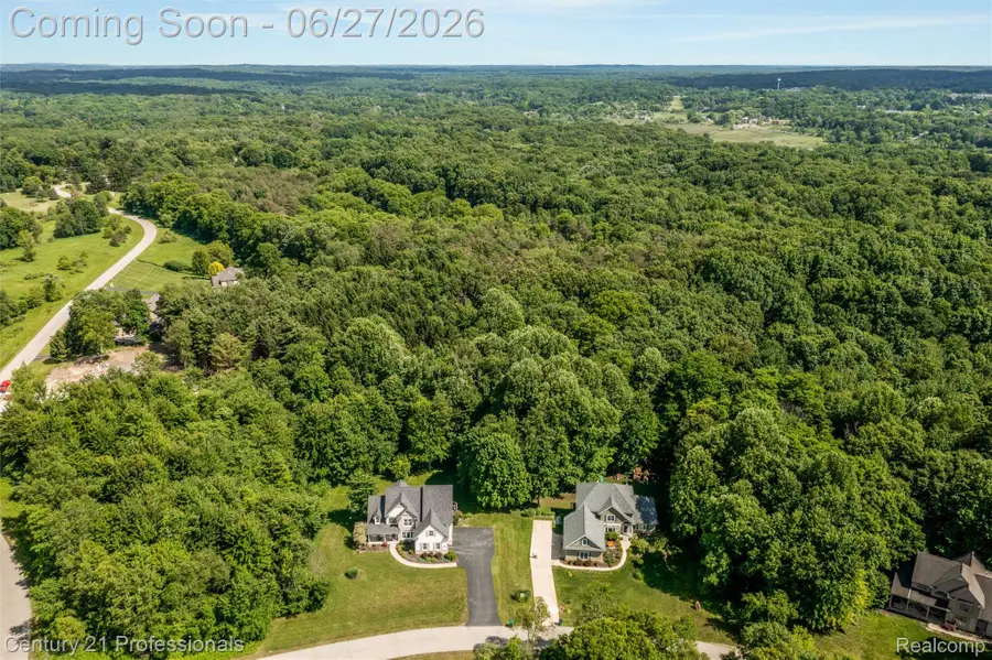 8928 Wild Iris Court, Davisburg, MI 48350 - #2