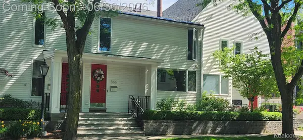 366 W Brown Street, Birmingham, MI 48009