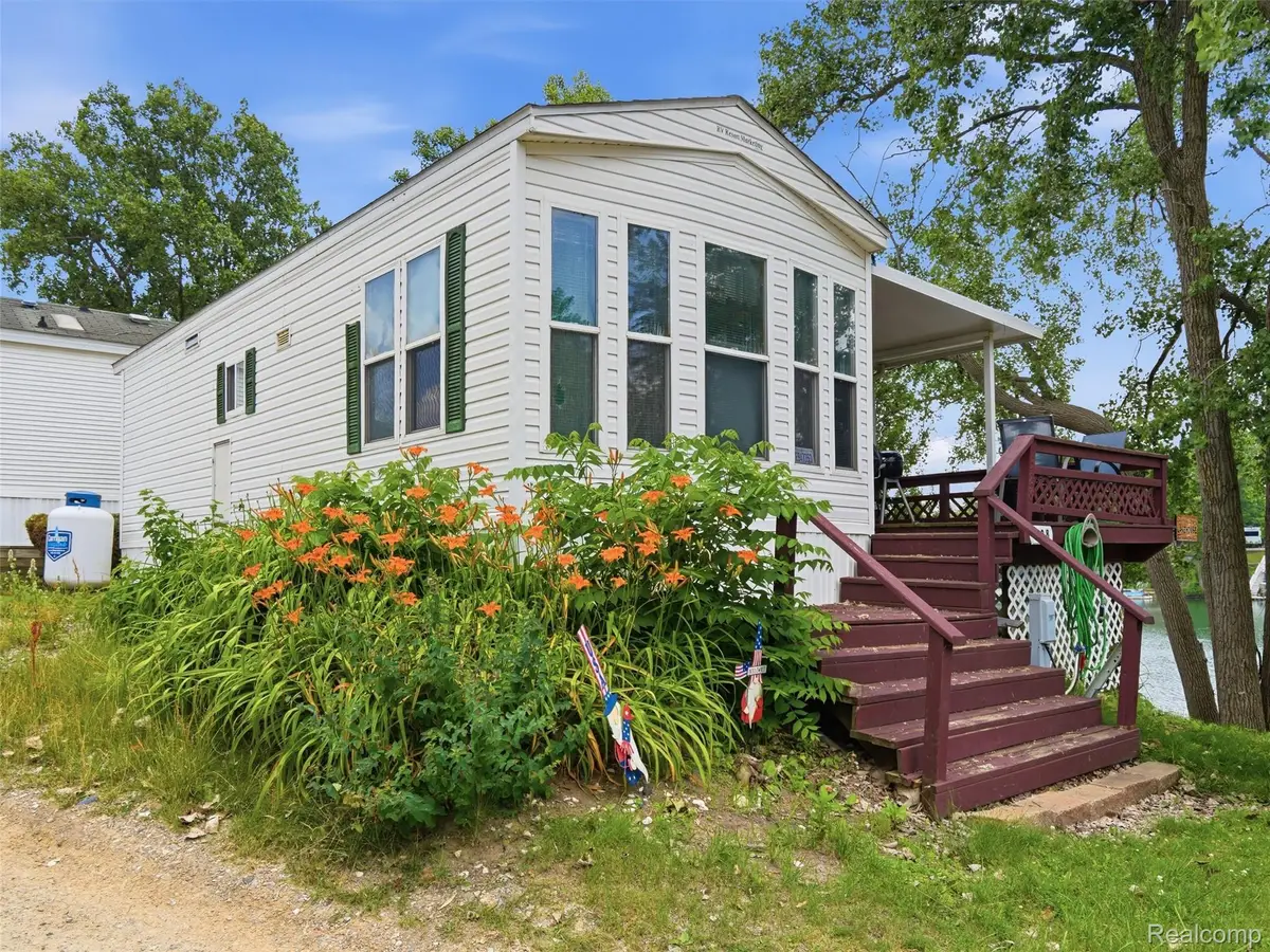 10001 Goodall Road #328, Durand, MI 48429 - #1