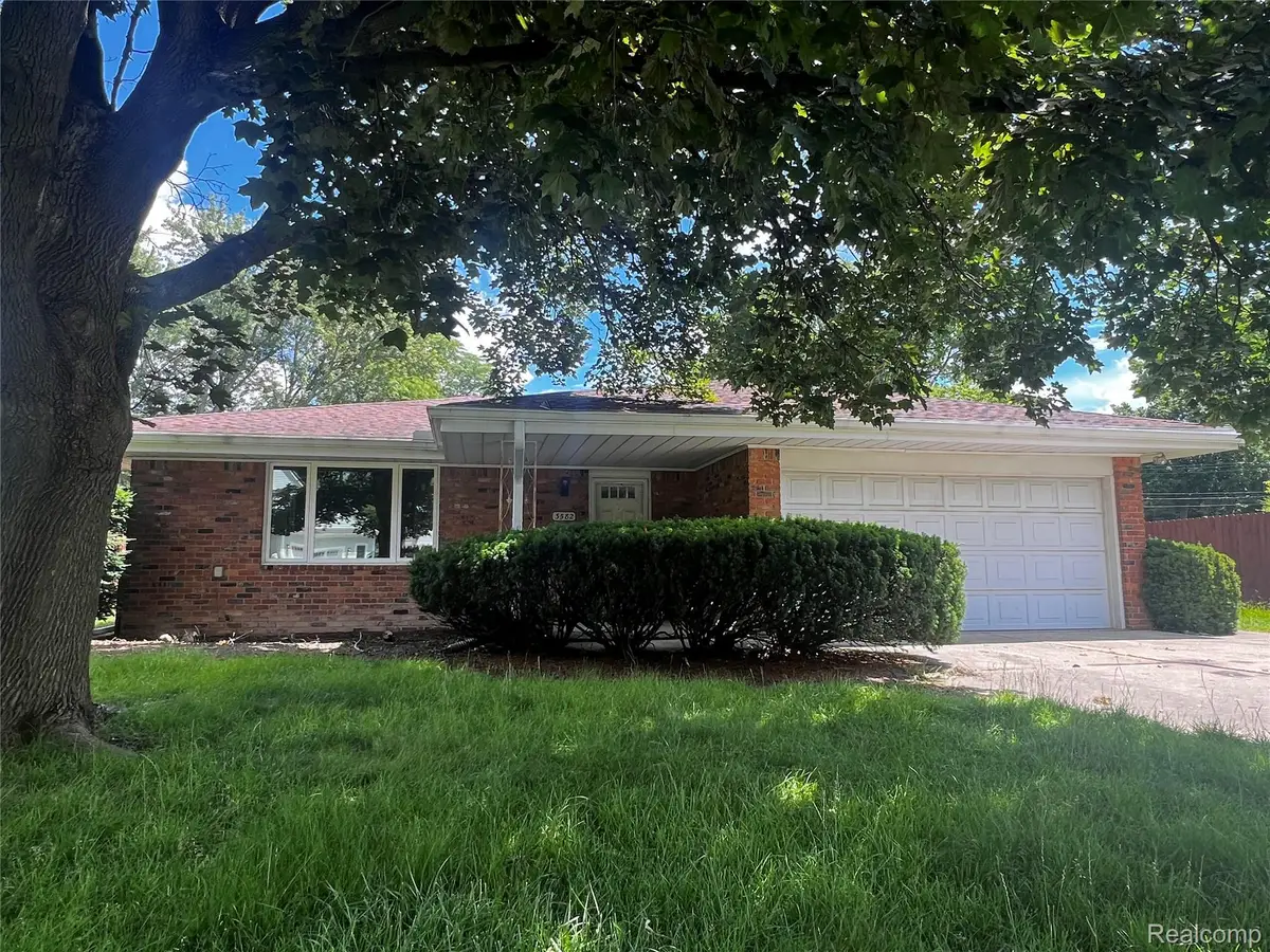 3582 Paddington Drive, Troy, MI 48084 - #1