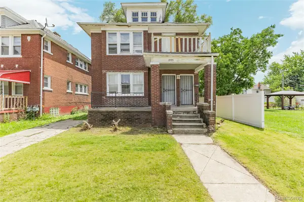 1995 Kendall Street, Detroit, MI 48238