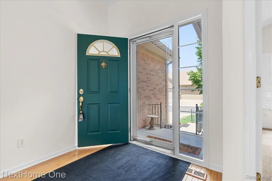245 Winslow Circle #56, Commerce, MI 48390 - #3