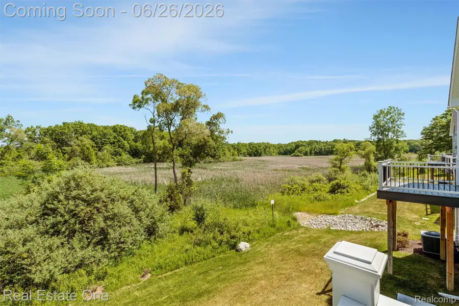 5318 Trail Vista Drive, West Bloomfield, MI 48323 - #2