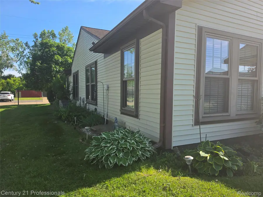 40318 Newport Drive, Plymouth, MI 48170 - #3