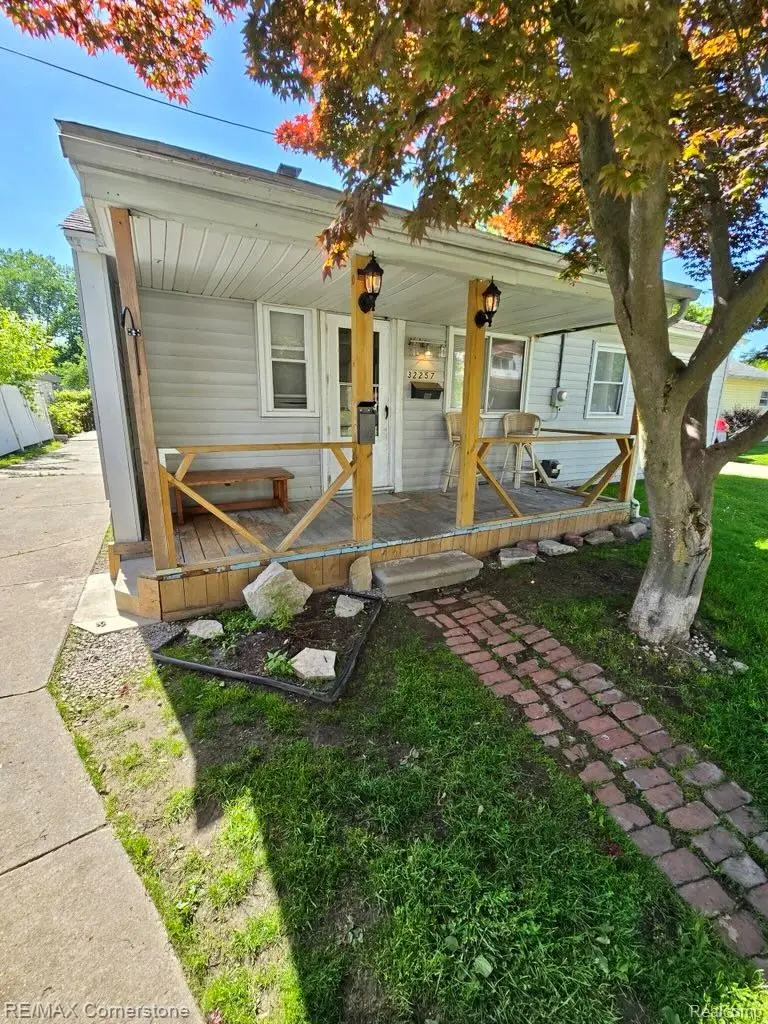 32257 Oscoda Court, Westland, MI 48186 - #1