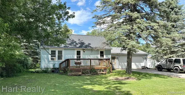 6520 Carpenter Street, Marlette, MI 48453