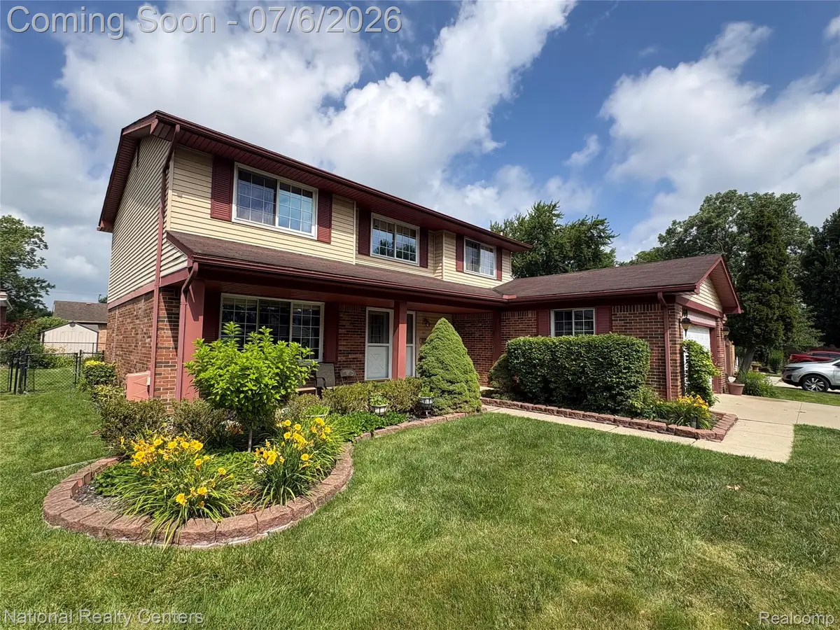6611 Paul Revere Lane, Canton, MI 48187 - #1