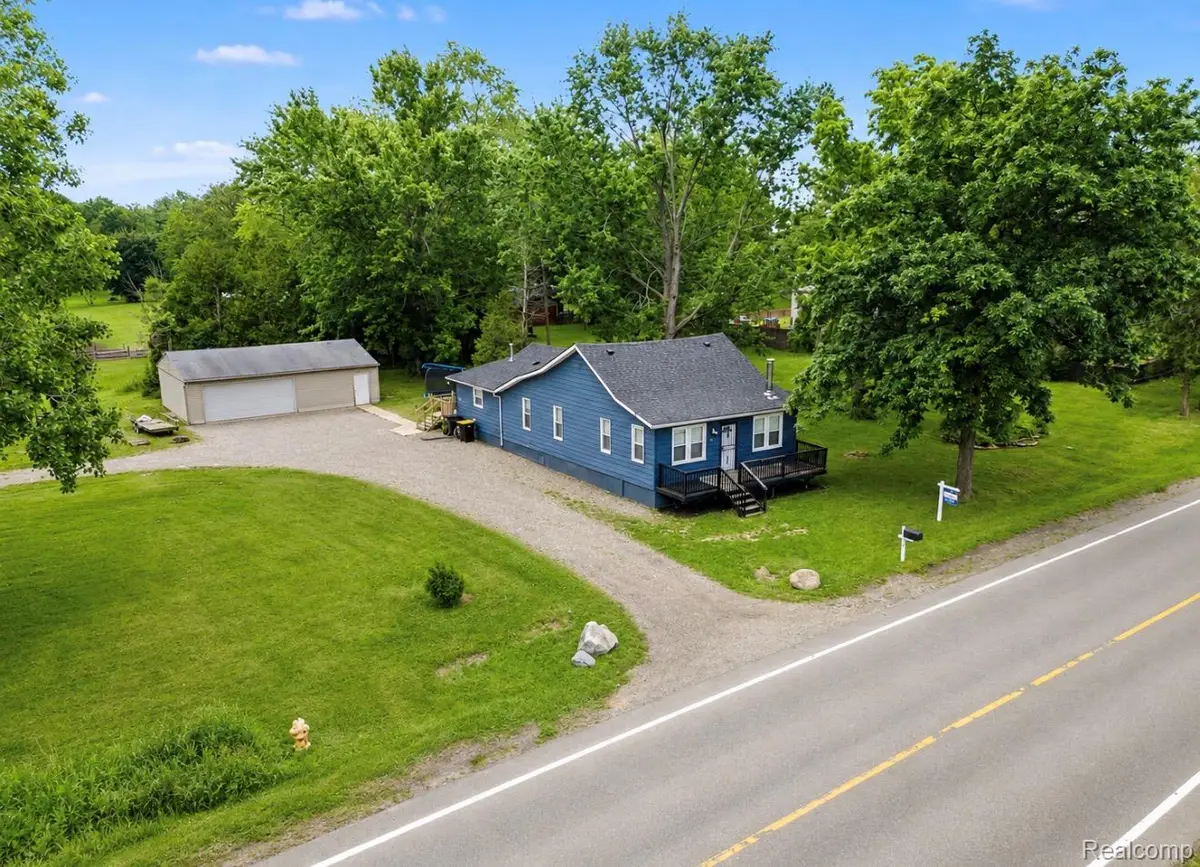 3004 Vreeland Road, Trenton, MI 48183 - #1