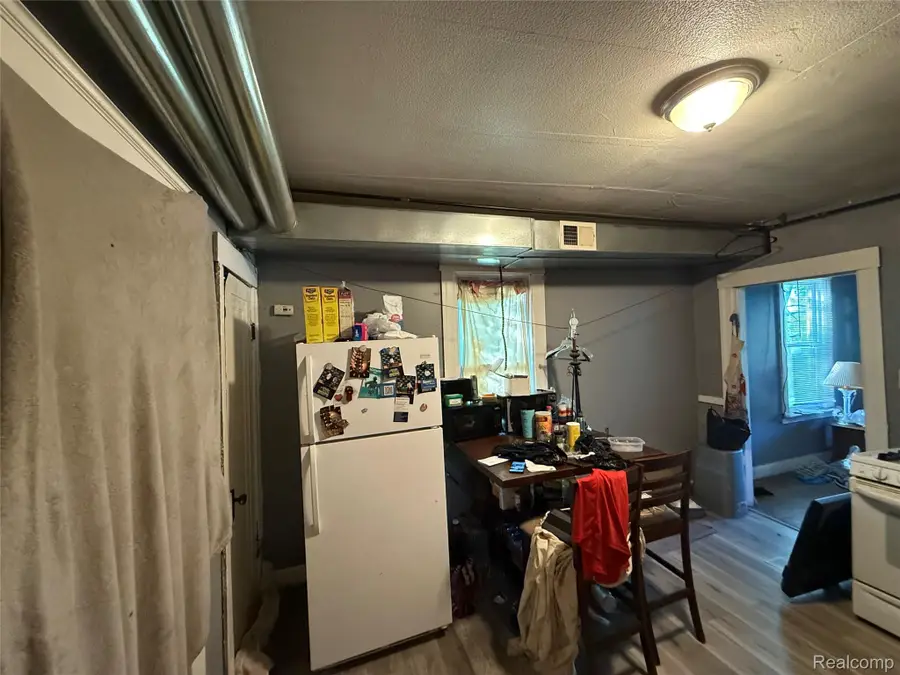 5945 Lucky Place, Detroit, MI 48211 - #3