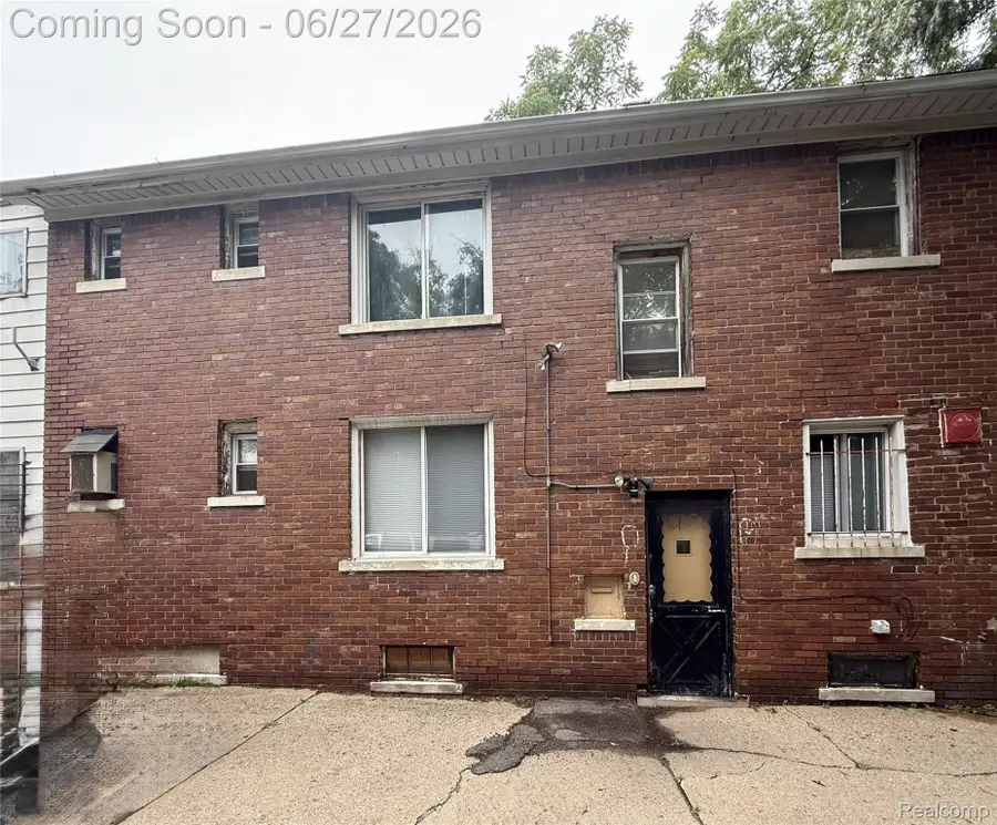 18427 Ryan Road, Detroit, MI 48234 - #2