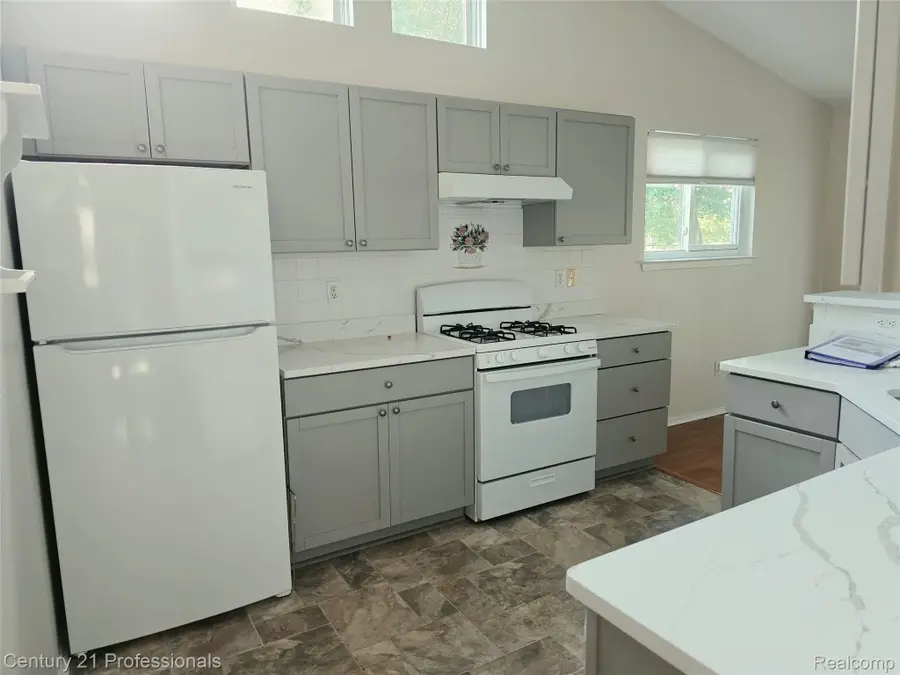 37186 Amhurst Drive #5, Westland, MI 48185 - #3