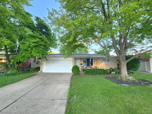 35636 Bonneville Drive, SterlingHeights, MI 48312