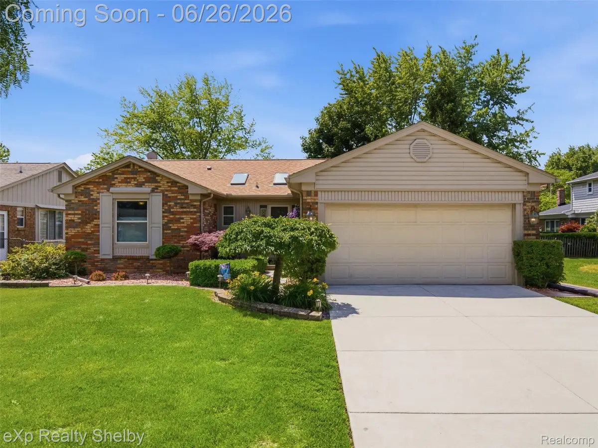 47621 Valley Forge Drive, Macomb, MI 48044 - #1