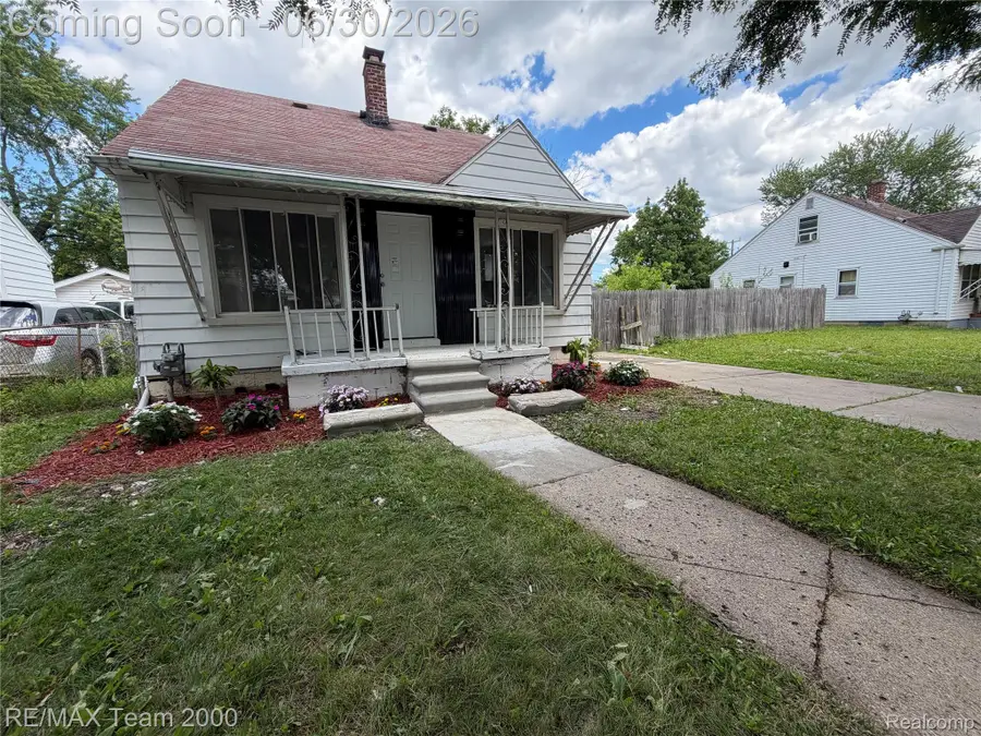 6760 Warwick Street, Detroit, MI 48228 - #2
