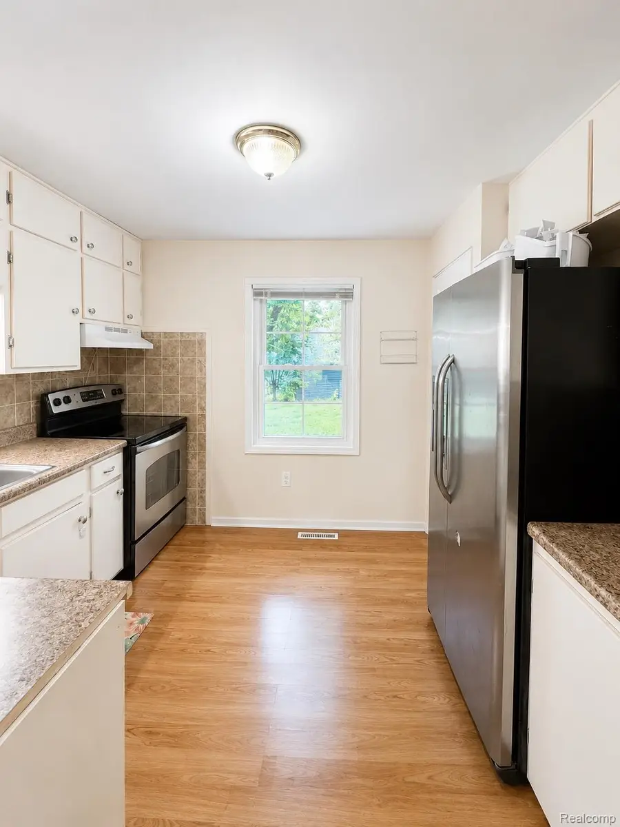 97 N Merrimac Street, Pontiac, MI 48340 - #3