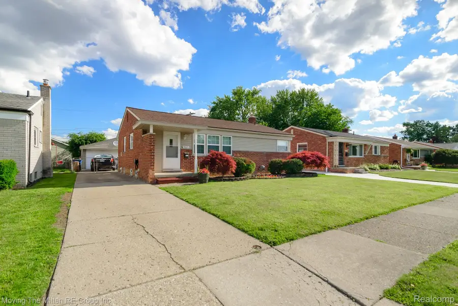 33115 Anita Drive, Westland, MI 48185 - #2