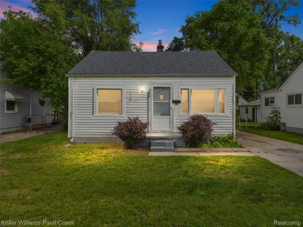 3657 Alvina Avenue, Warren, MI 48091